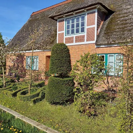 شقة Bluetenpracht